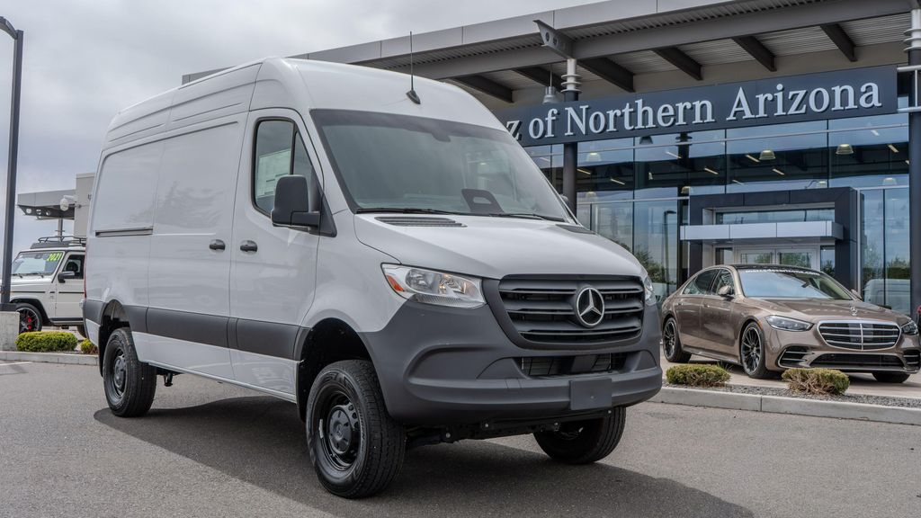 New 2025 Mercedes-Benz Sprinter 2500 Standard Roof
