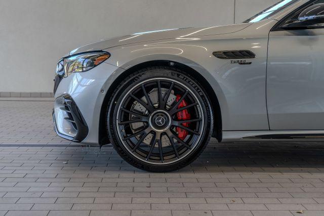 MERCEDES-BENZ E-CLASS - 4