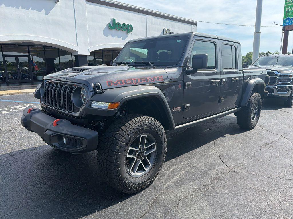 New 2026 Jeep Gladiator Mojave 4x4