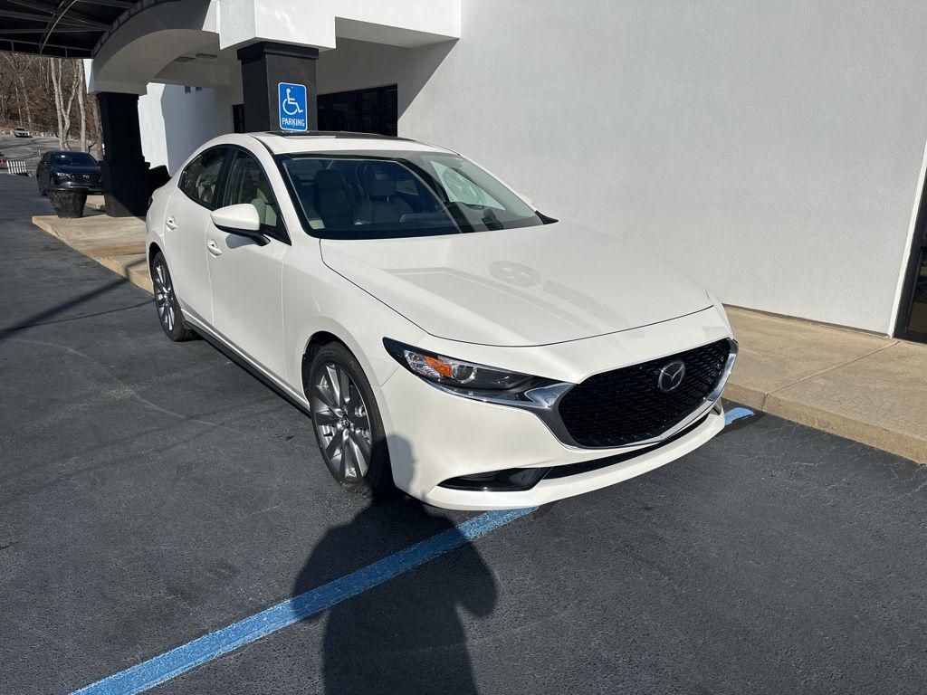 New 2026 Mazda Mazda3 FWD w/Preferred Package