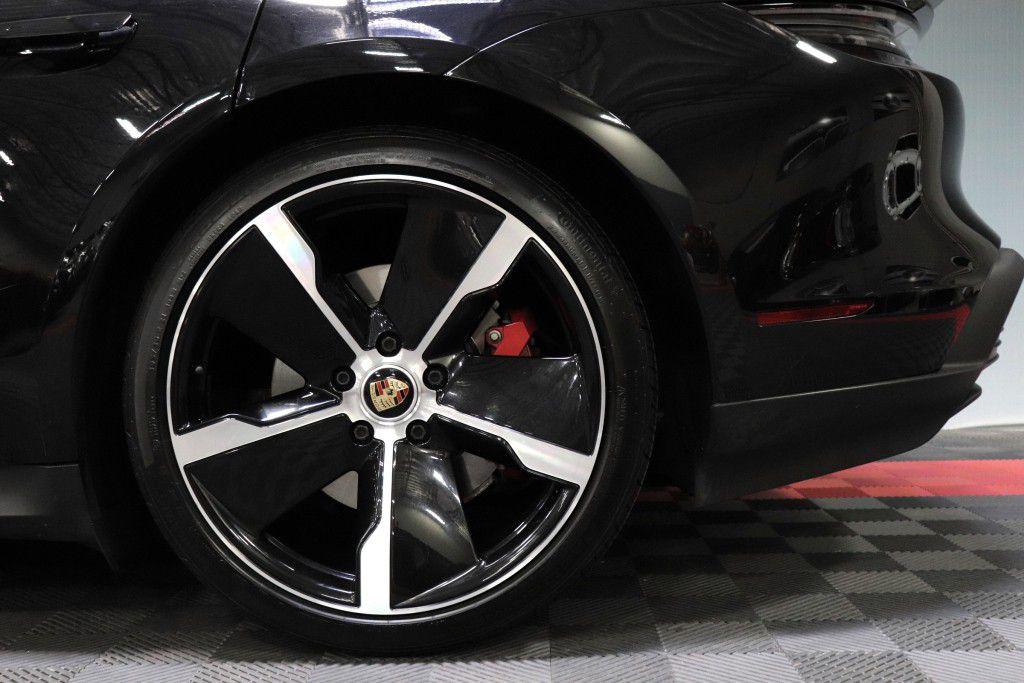 صورة مصغرة 78 لـ 2021 Porsche TAYCAN TAYCAN 4S
