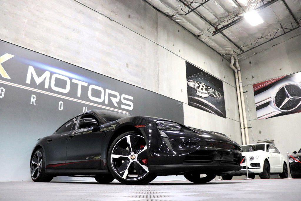 صورة مصغرة 72 لـ 2021 Porsche TAYCAN TAYCAN 4S