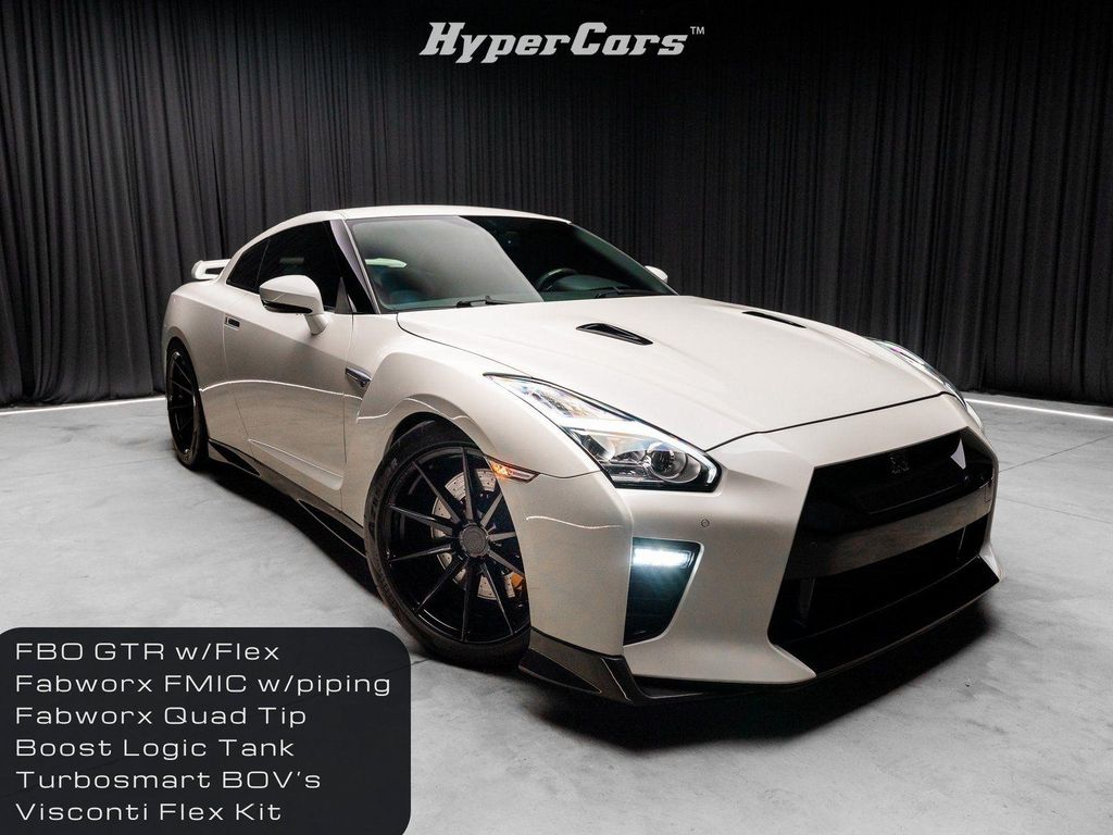 2020 Nissan GT-R