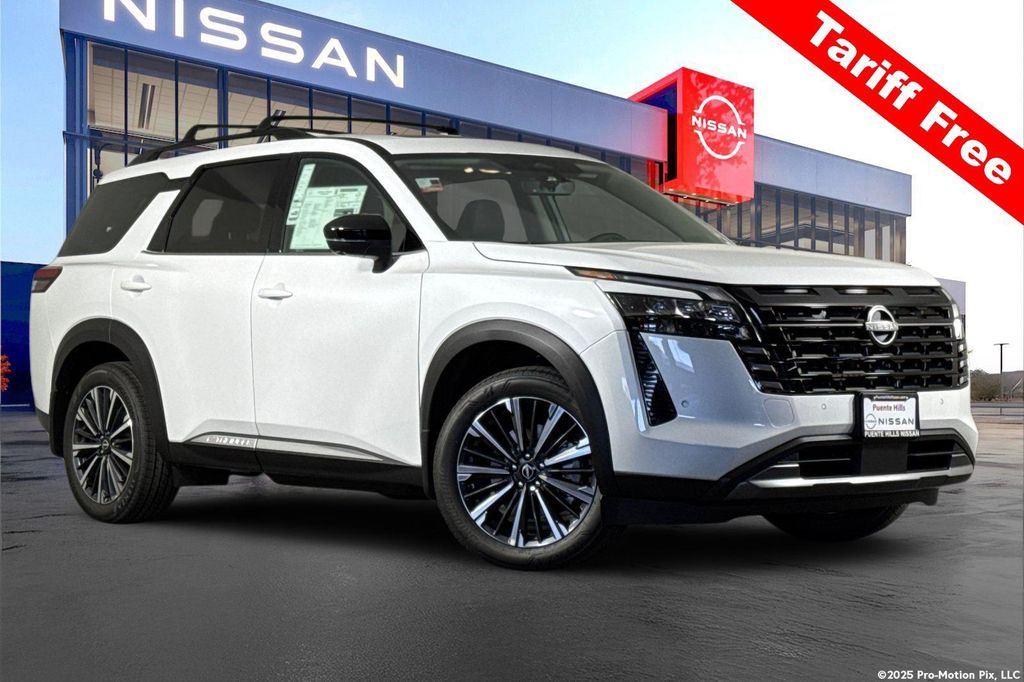 New 2026 Nissan Pathfinder Platinum