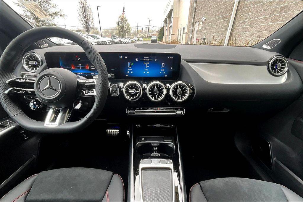 MERCEDES-BENZ GLA-CLASS AMG - 5