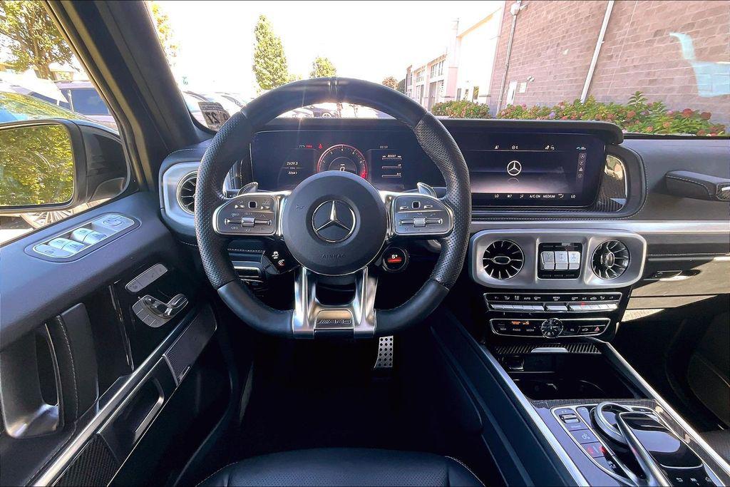 2022 Mercedes-BENZ AMG G 63 4MATIC photo 5