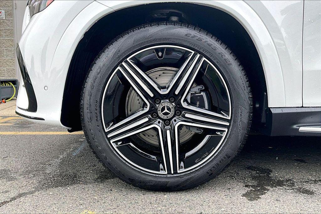 2026 Mercedes-BENZ GLE 缩略图 12
