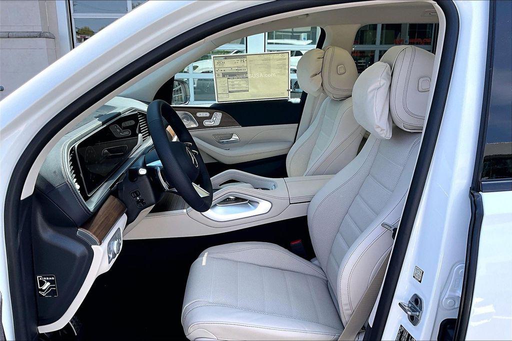 MERCEDES-BENZ GLS - 9