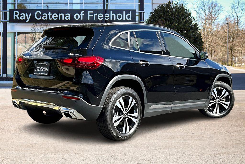 MERCEDES-BENZ GLA-CLASS - 2