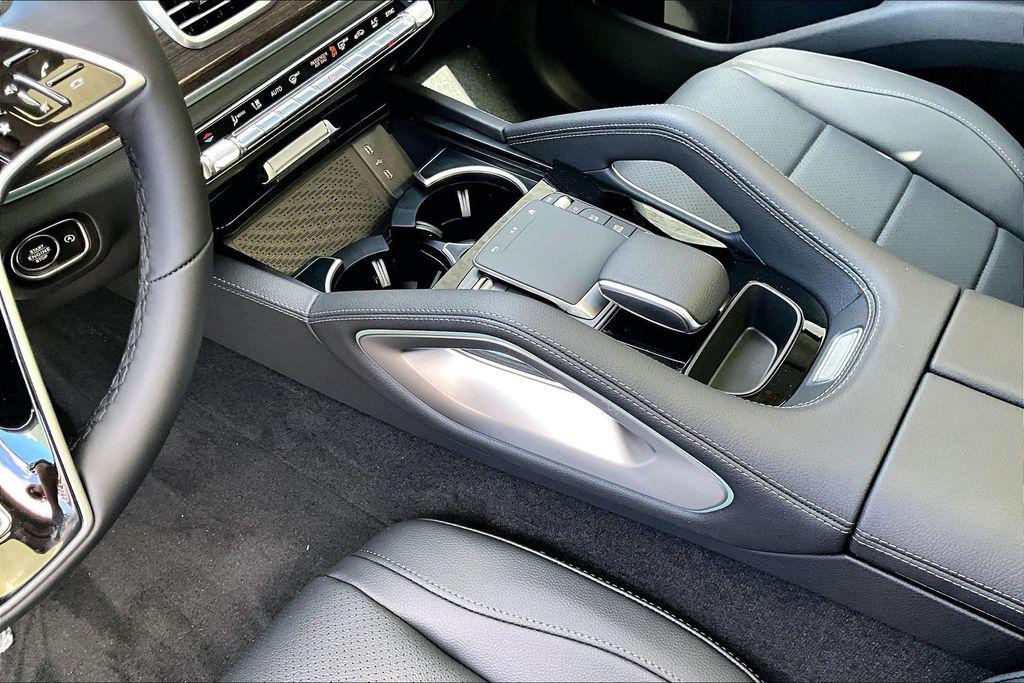 2026 Mercedes-BENZ GLE 照片 8
