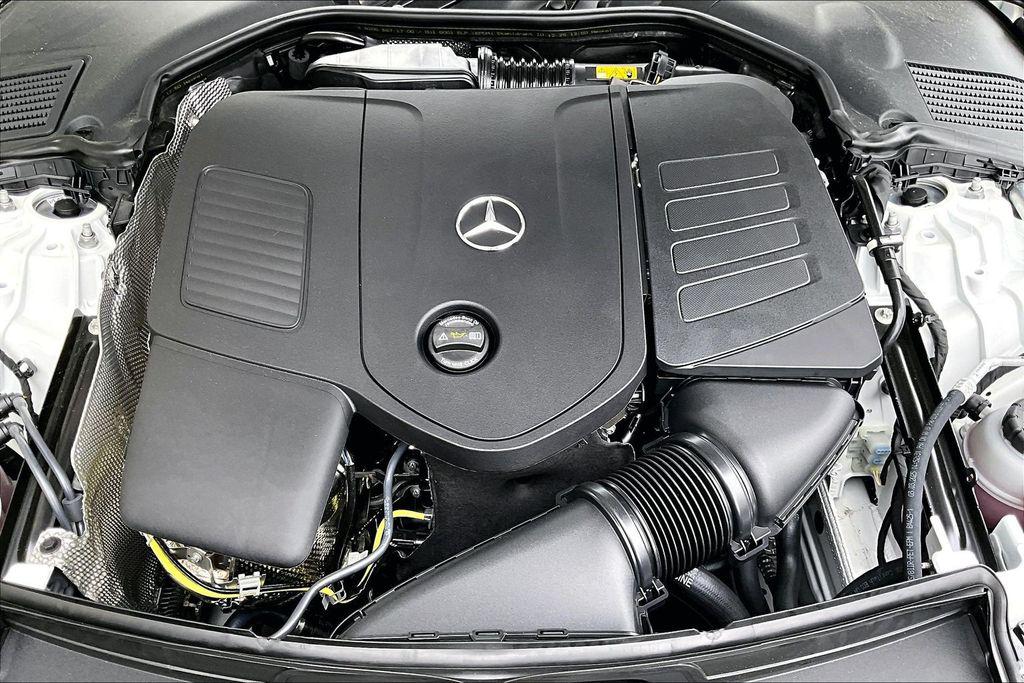 2026 Mercedes-BENZ C-CLASS — миниатюра 11