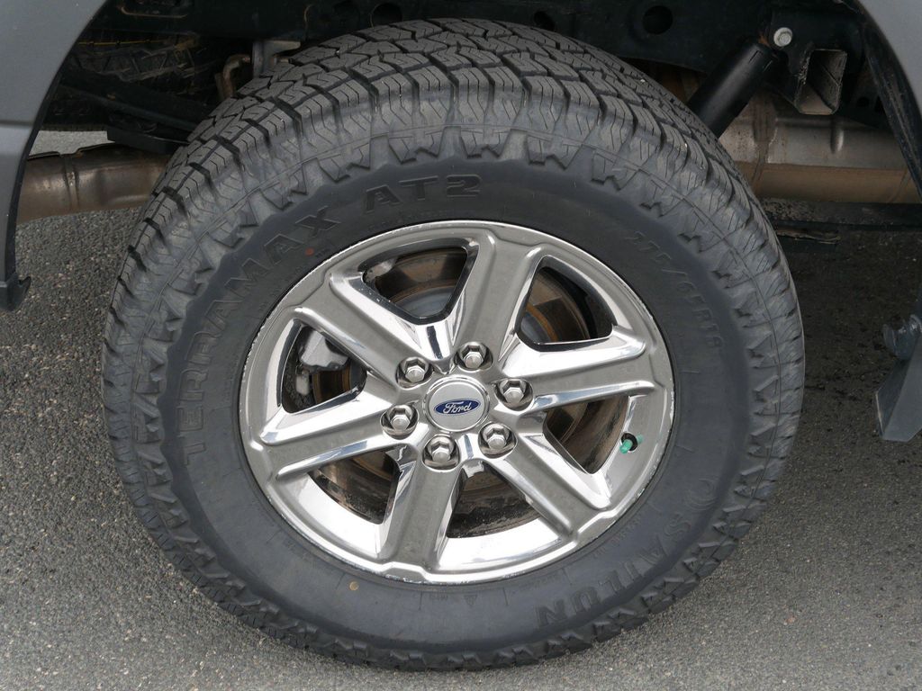 FORD F-150 XLT - 6