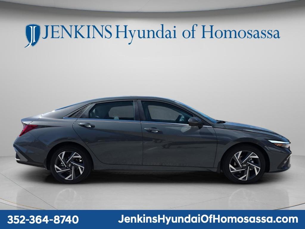 New 2026 Hyundai ELANTRA Limited