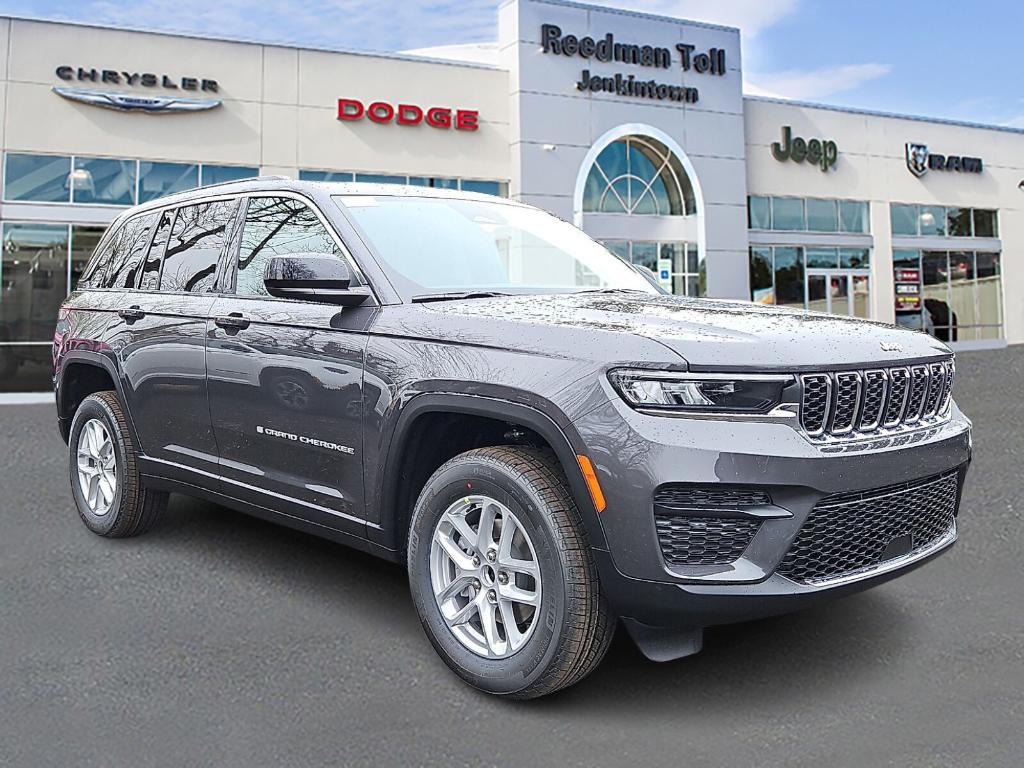 New 2026 Jeep Grand Cherokee Altitude 4x4