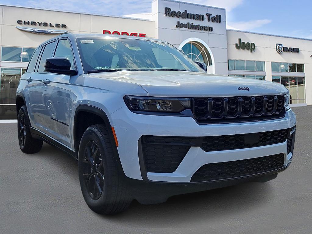 New 2026 Jeep Grand Cherokee Altitude 4x4