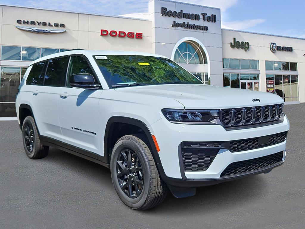 New 2026 Jeep Grand Cherokee L Altitude 4x4