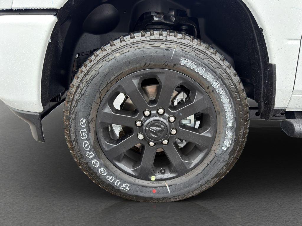 2026 RAM 2500 BLACK EXPRESS CREW CAB 4X4 6'4' BOX — миниатюра 19