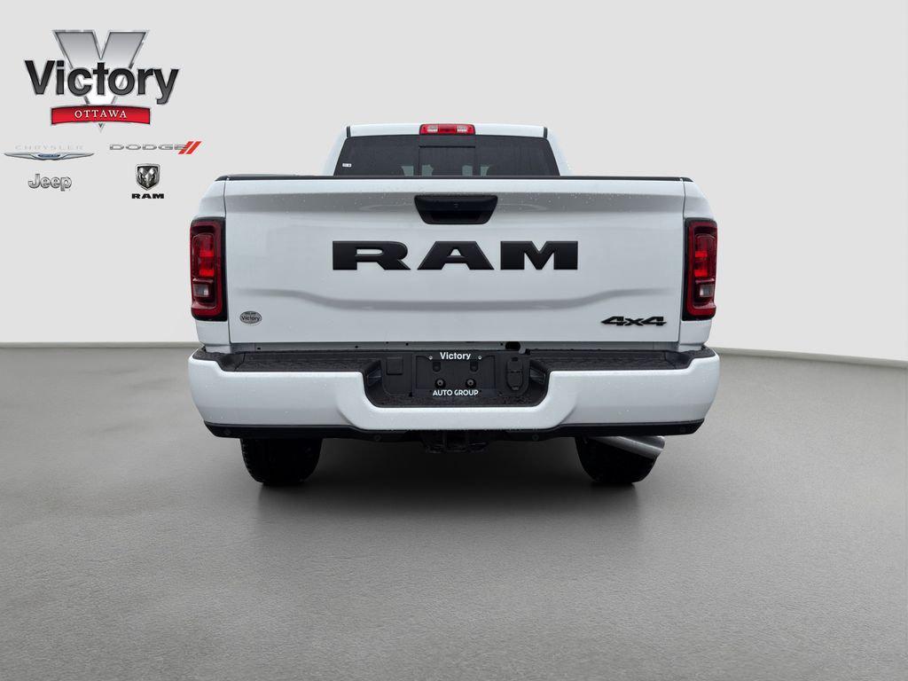 2026 RAM 2500 BLACK EXPRESS CREW CAB 4X4 6'4' BOX — фото 4