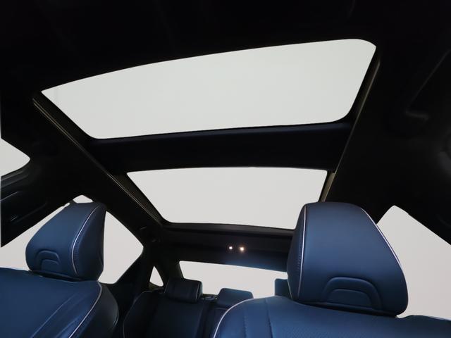 صورة 23 لـ 2023 Toyota CROWN PLATINUM