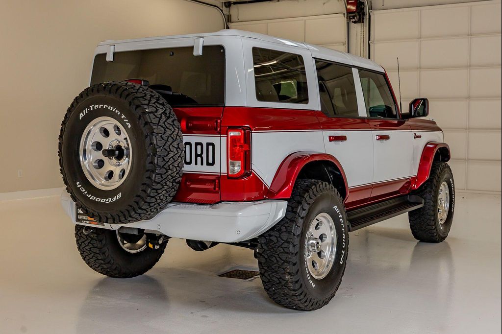 FORD BRONCO - 10