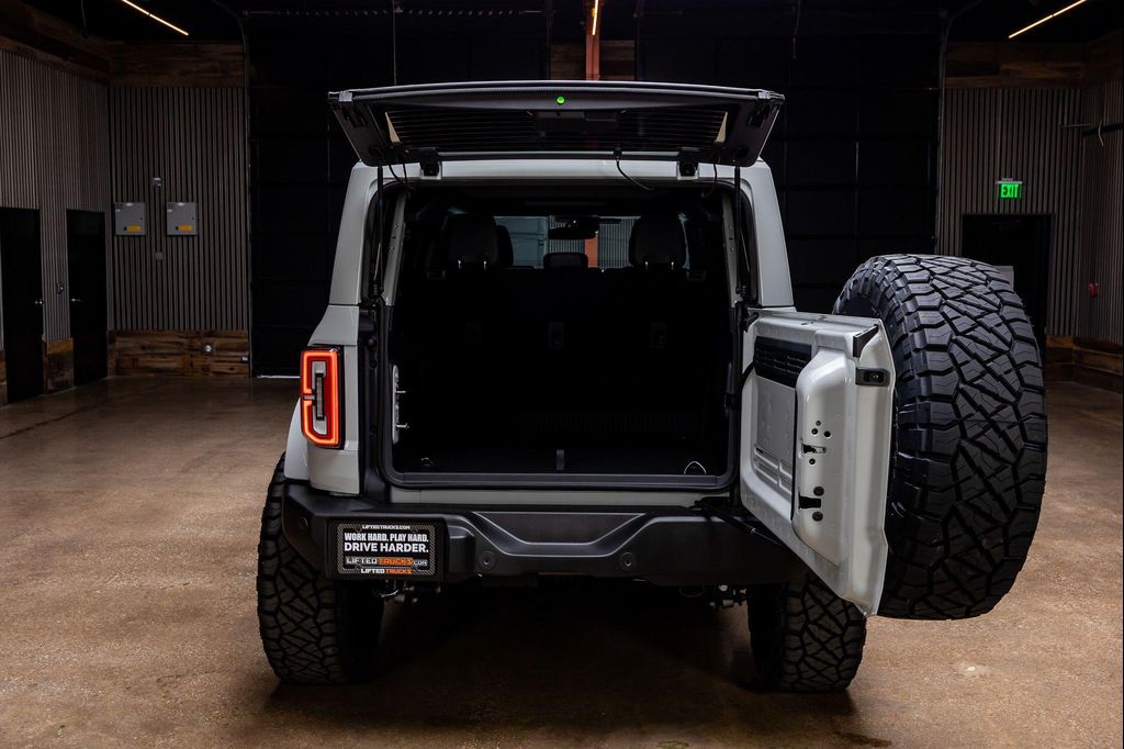 FORD BRONCO - 9