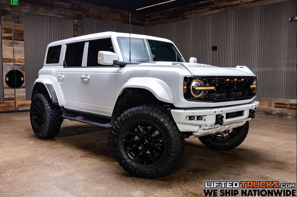 FORD BRONCO RAPTOR - 1