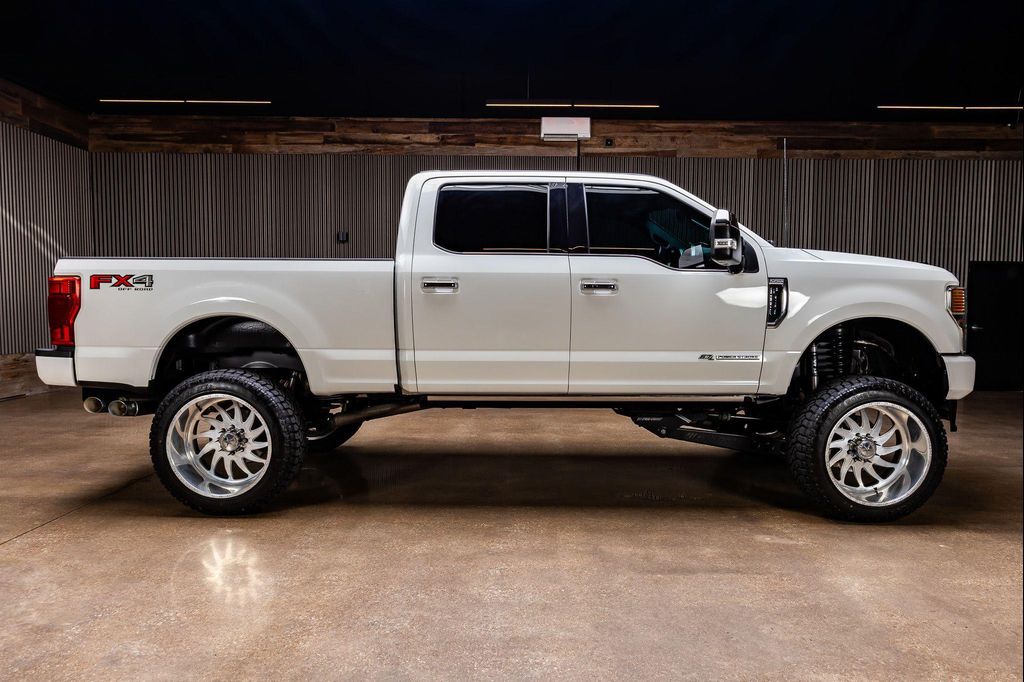 2022 FORD F-250 PLATINUM — фото 10