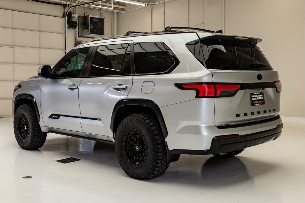 2024 Toyota SEQUOIA PLATINUM 照片 6