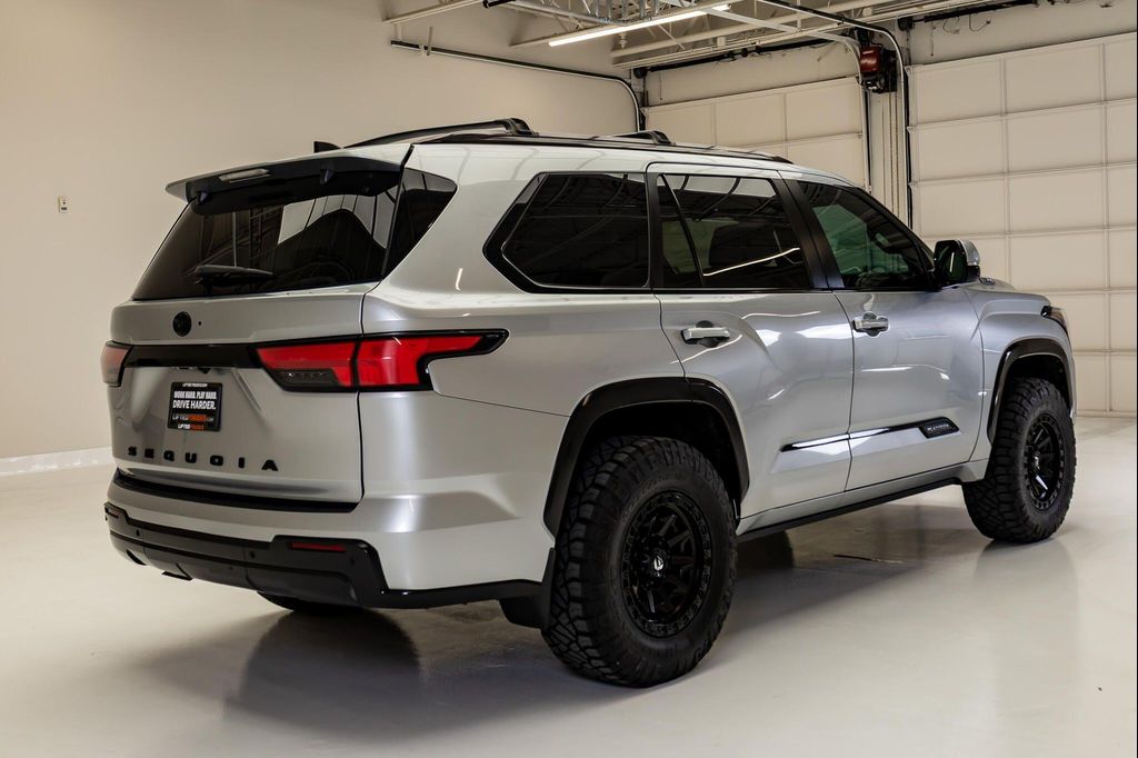 2024 Toyota SEQUOIA PLATINUM 照片 9