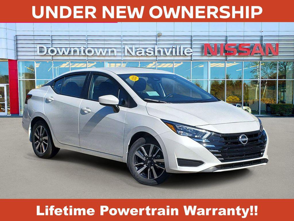 New 2025 Nissan Versa 1.6 SV