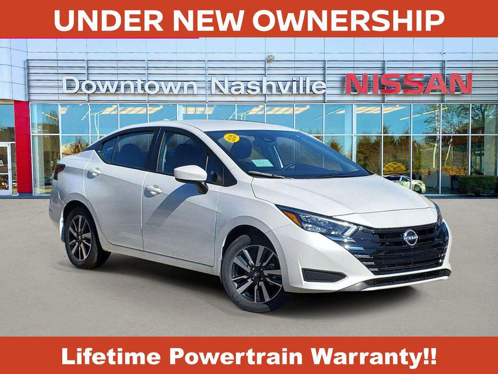 New 2025 Nissan Versa 1.6 SV