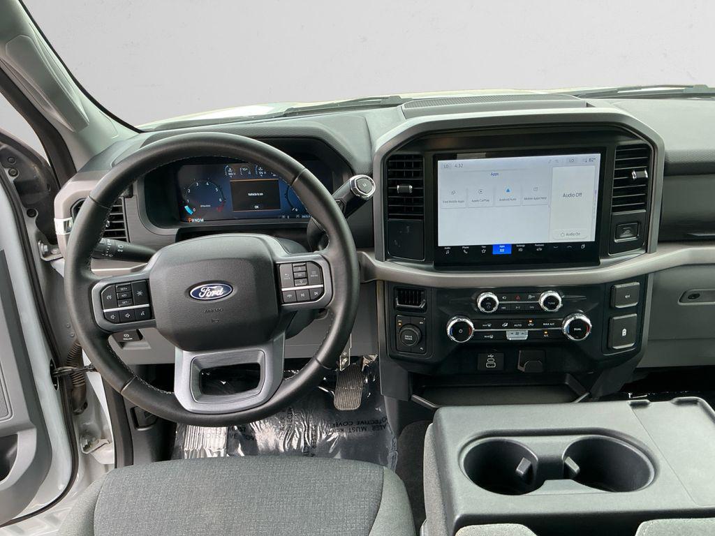 FORD F-150 XLT - 10