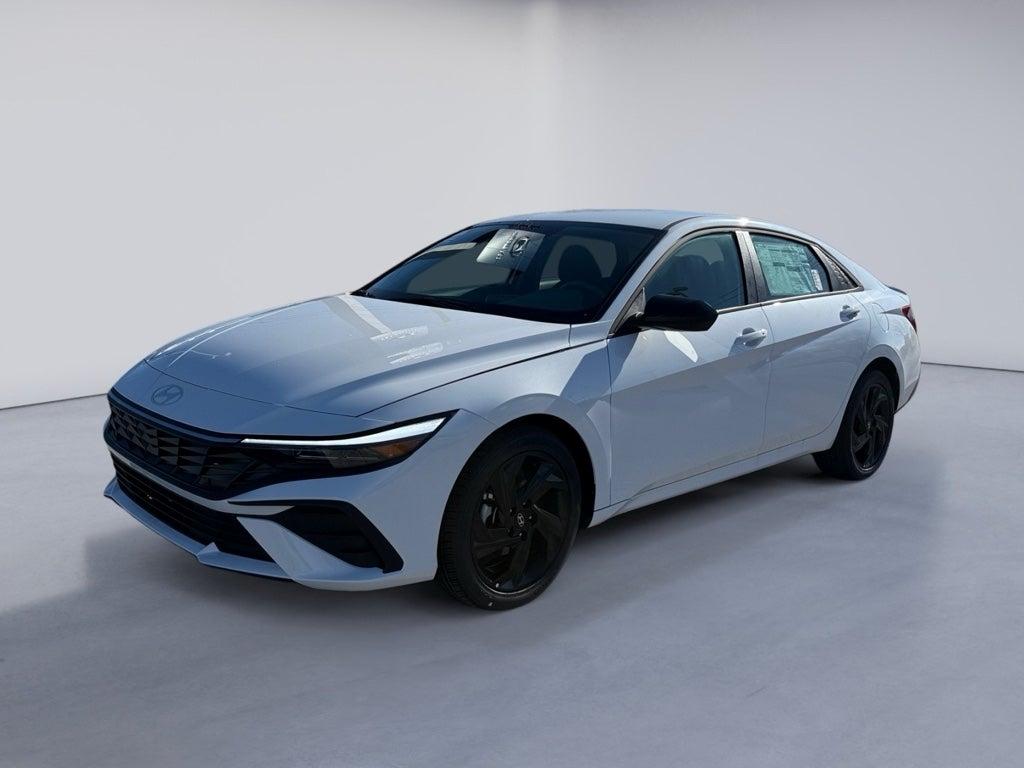 New 2026 Hyundai ELANTRA SEL Sport
