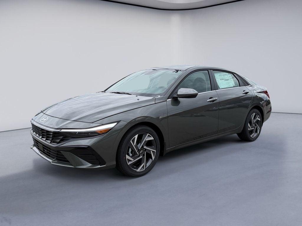 New 2026 Hyundai ELANTRA Limited