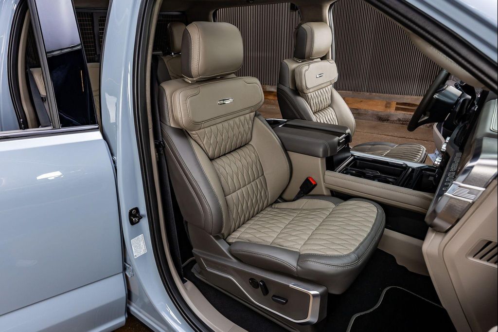 2026 FORD F-250 PLATINUM thumbnail 31