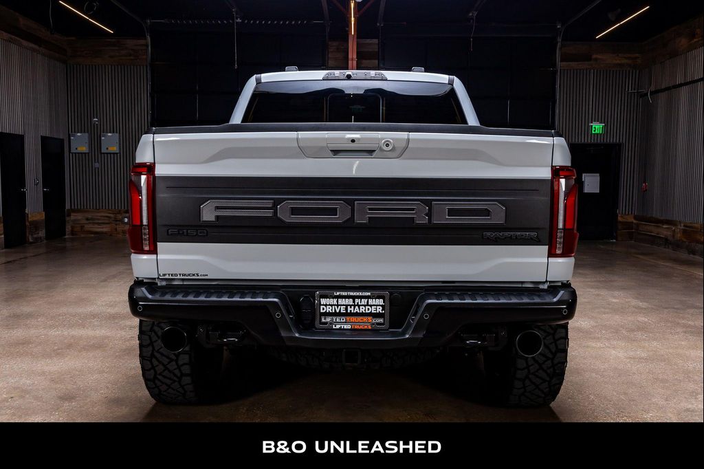 FORD F-150 RAPTOR - 8