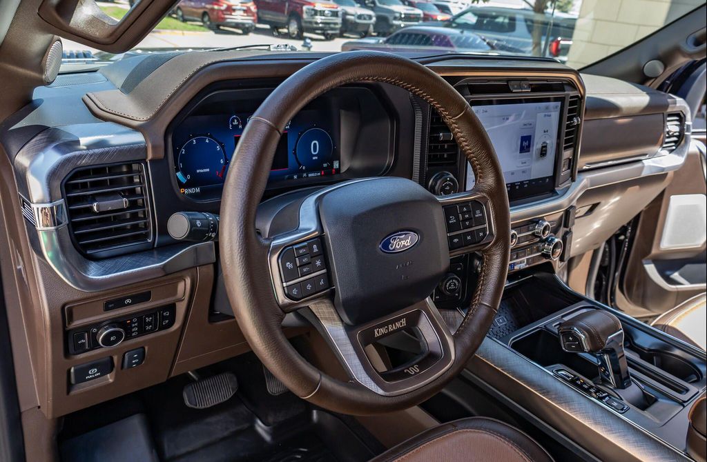 2025 FORD F-150 KING RANCH — фото 10