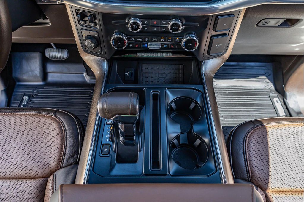 صورة مصغرة 28 لـ 2025 FORD F-150 KING RANCH