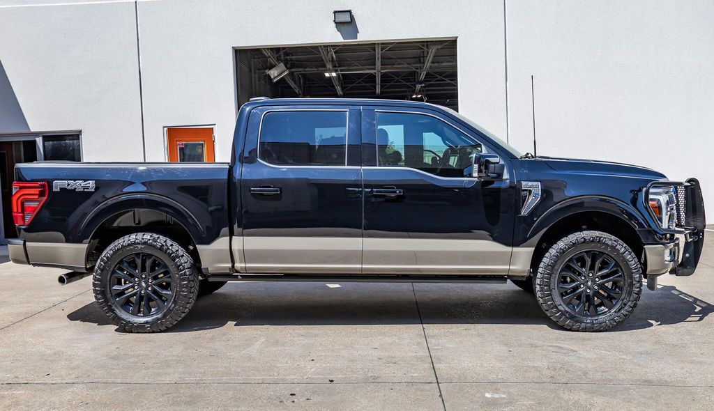 2025 FORD F-150 KING RANCH — фото 4