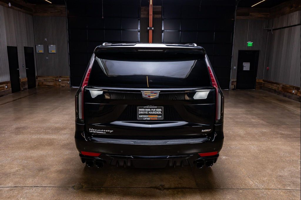2023 Cadillac ESCALADE ESV V-SERIES 照片 7