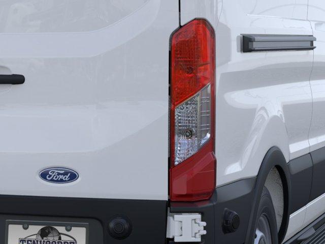 صورة مصغرة 21 لـ 2026 FORD TRANSIT-250 148 WB MEDIUM ROOF CARGO