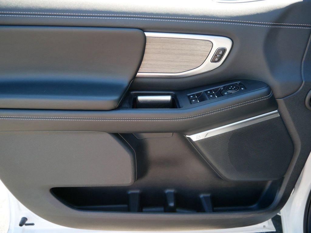 2025 FORD EXPEDITION MAX PLATINUM — миниатюра 11
