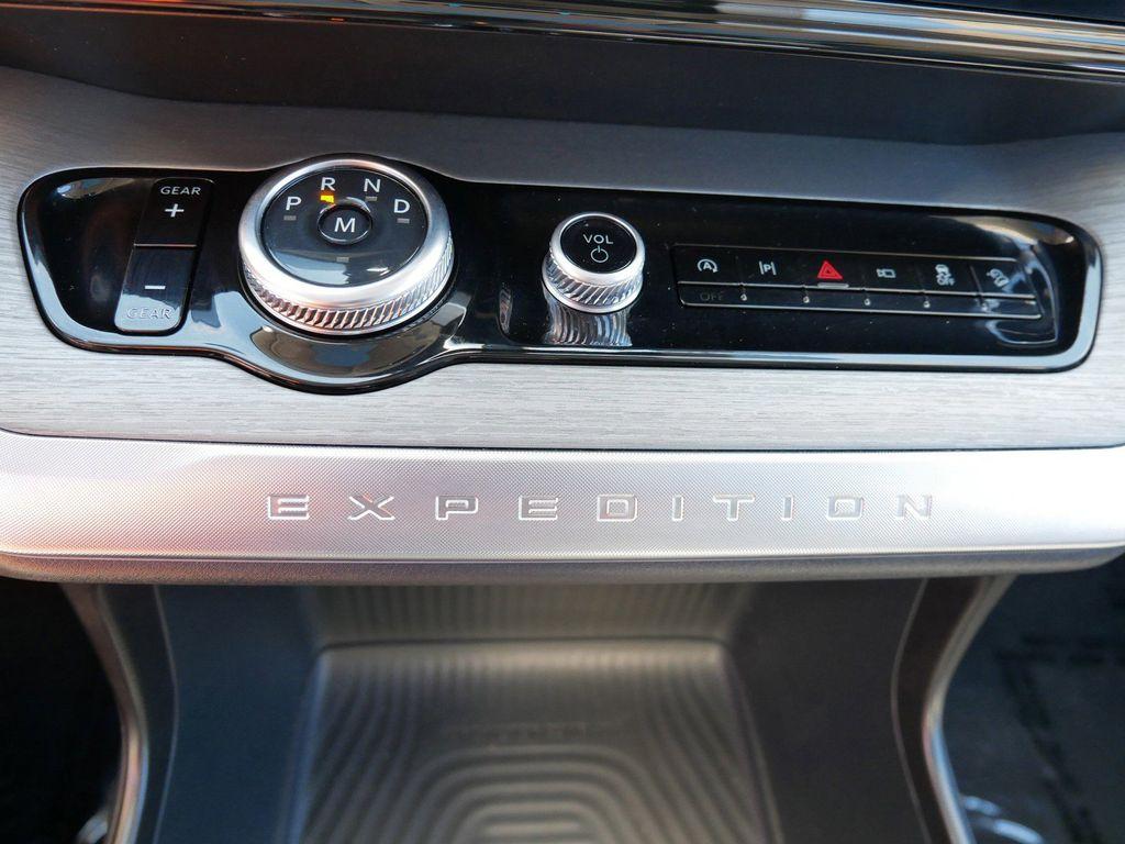 2025 FORD EXPEDITION MAX PLATINUM — миниатюра 27