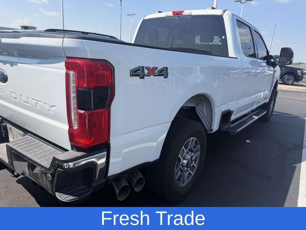 2025 FORD F-250 LARIAT 照片 2