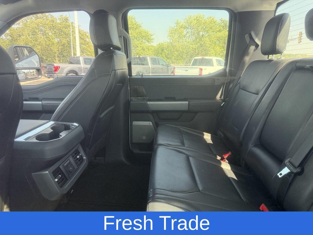 2025 FORD F-250 LARIAT 照片 4