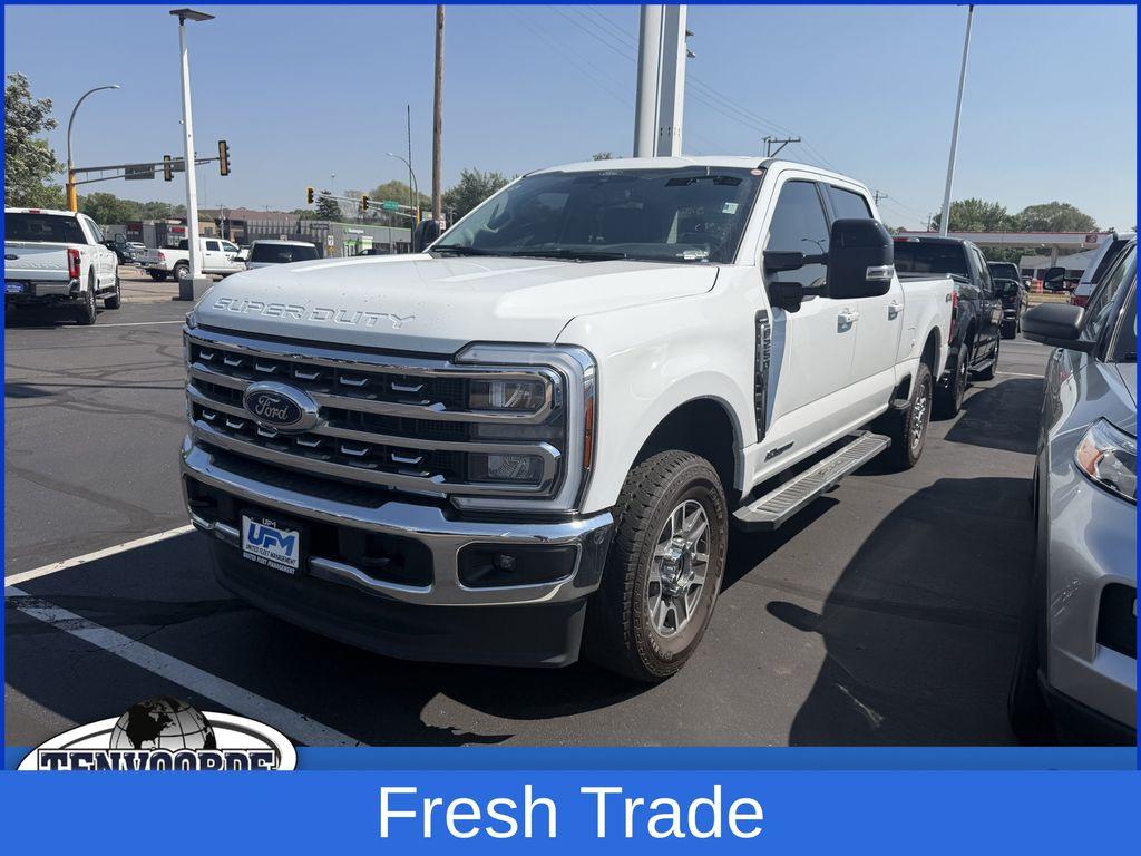 2025 FORD F-250 LARIAT 照片 1