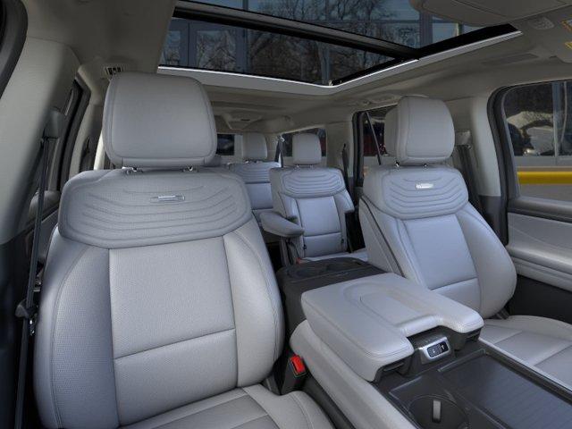 صورة 10 لـ 2026 FORD EXPEDITION MAX PLATINUM