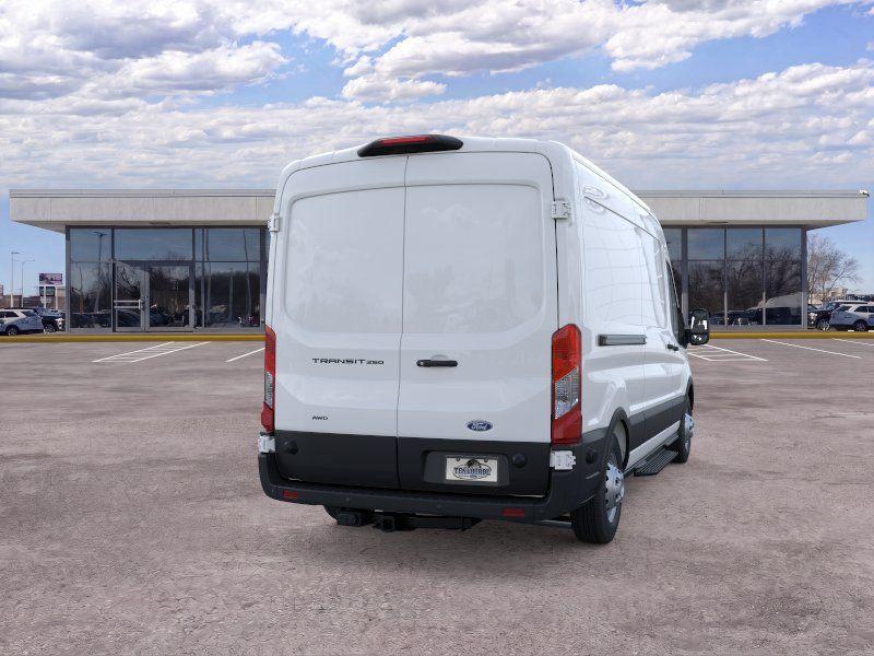 صورة 8 لـ 2026 FORD TRANSIT-250 148 WB MEDIUM ROOF CARGO
