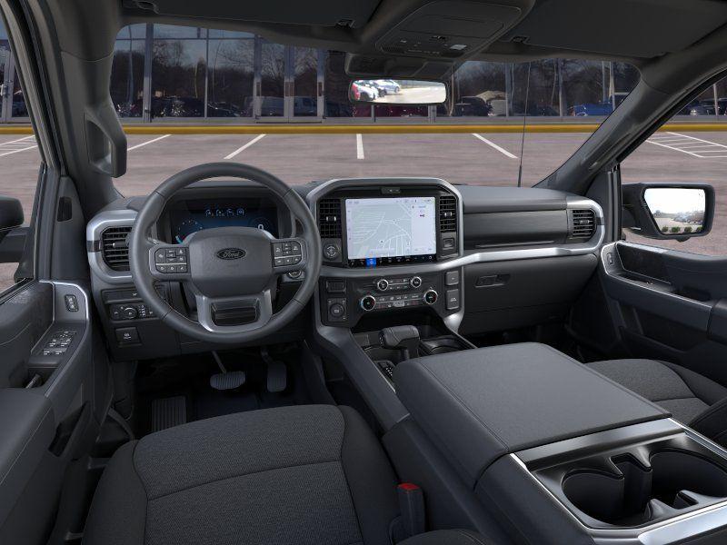 صورة 9 لـ 2026 FORD F-150 XLT