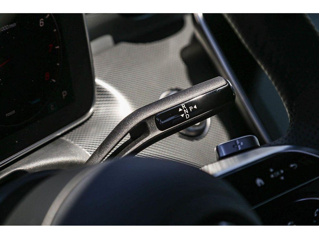 صورة مصغرة 18 لـ 2026 Mercedes-BENZ C-CLASS